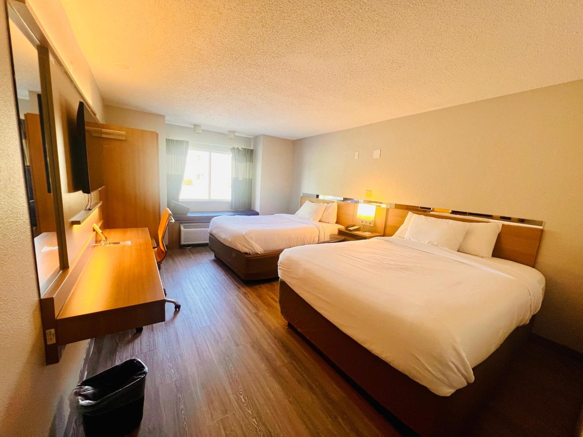 Microtel Inn By Wyndham Лексингтон Экстерьер фото