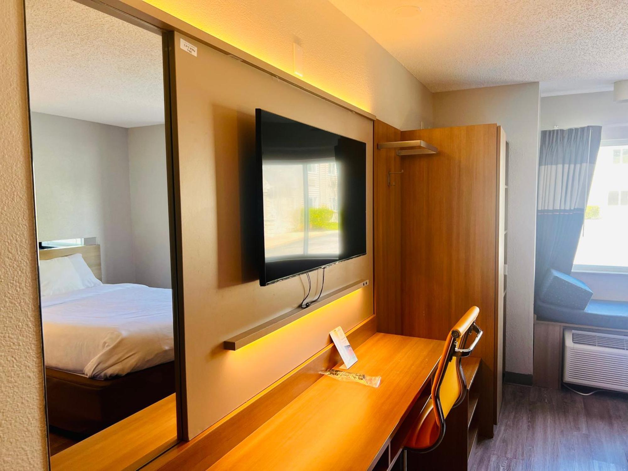 Microtel Inn By Wyndham Лексингтон Экстерьер фото