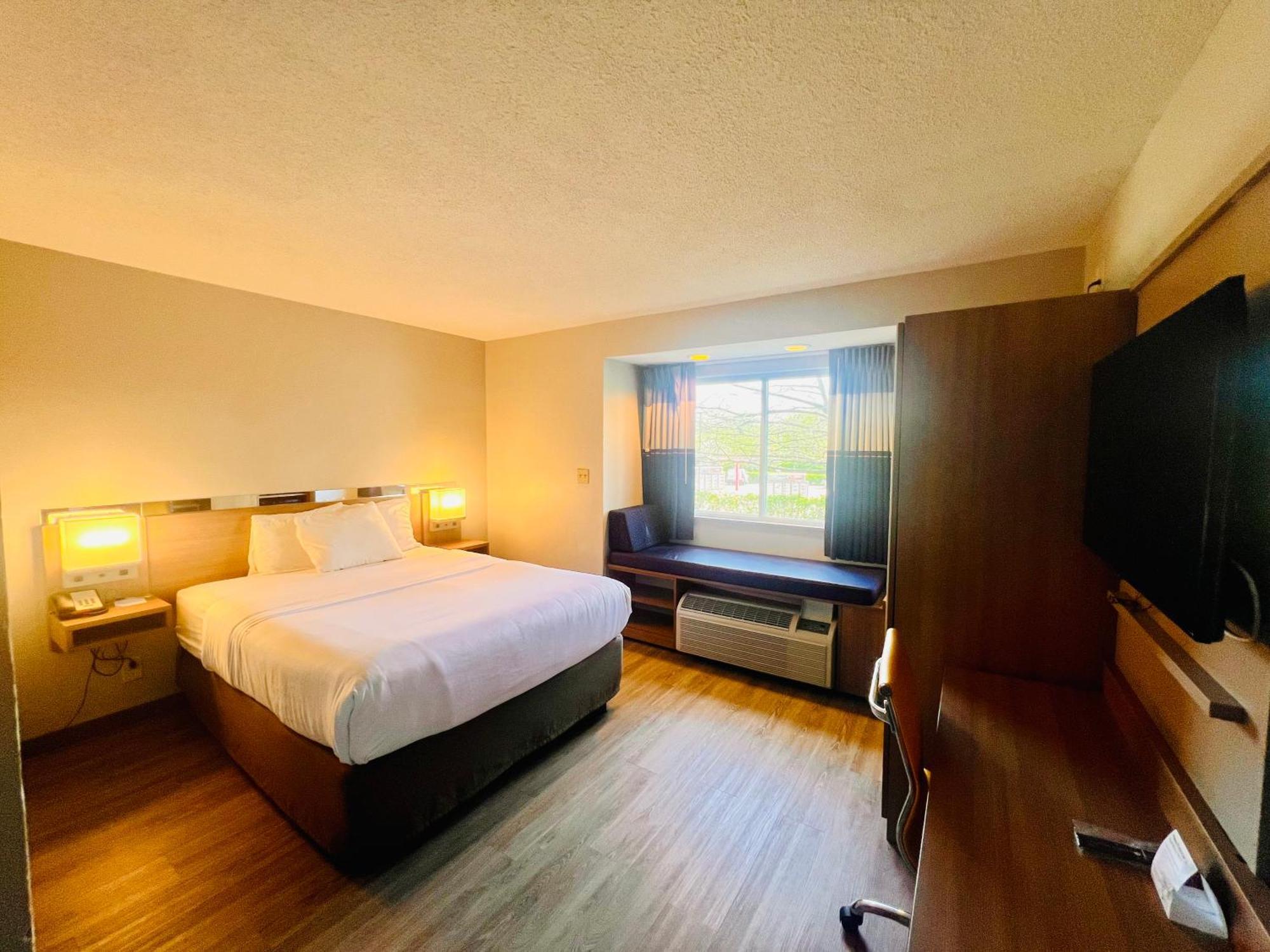Microtel Inn By Wyndham Лексингтон Экстерьер фото