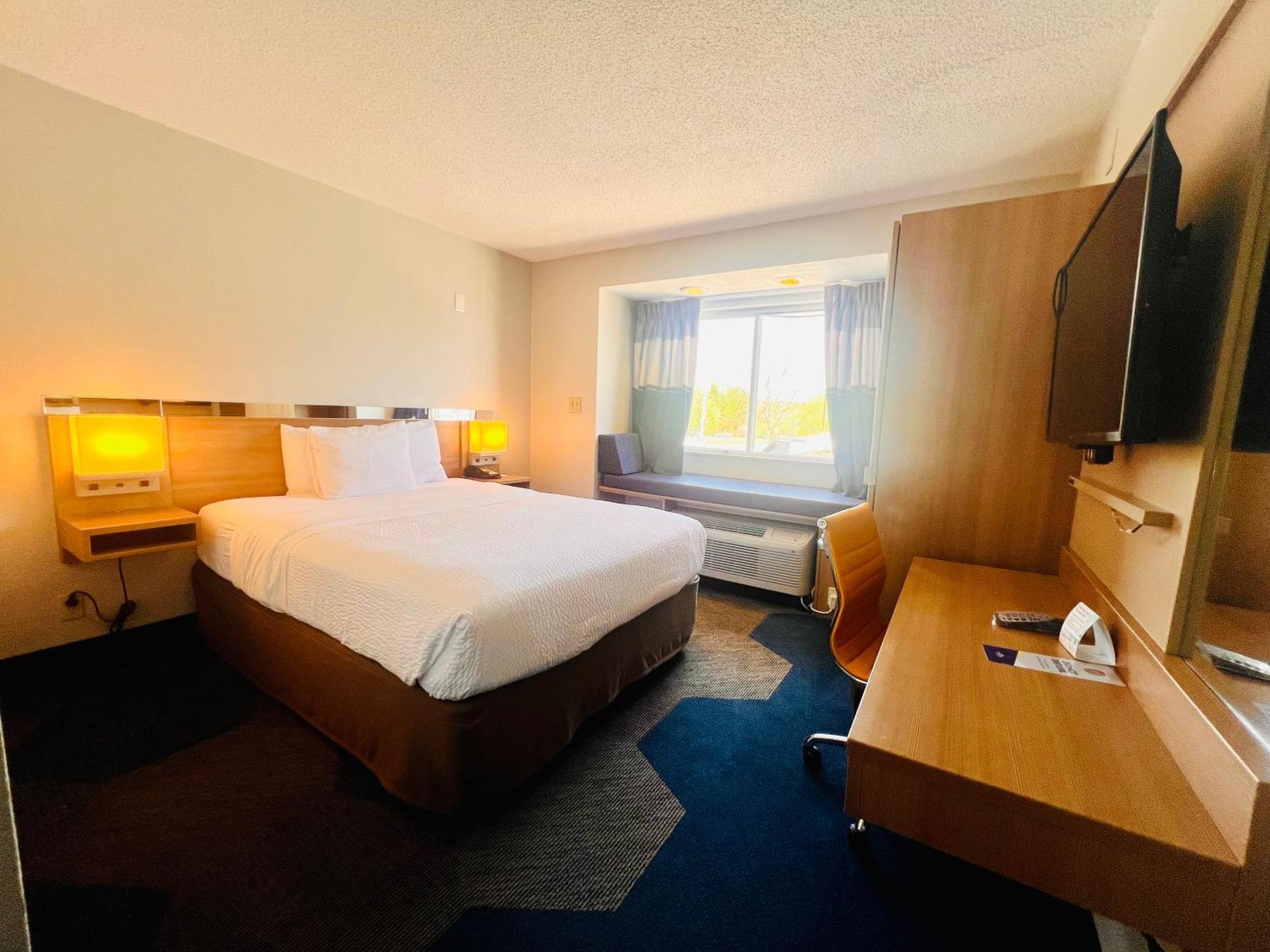 Microtel Inn By Wyndham Лексингтон Экстерьер фото